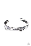 Paparazzi Accessories Craveable Curves - Silver