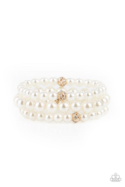 Paparazzi Accessories Here Comes The Heiress - Gold